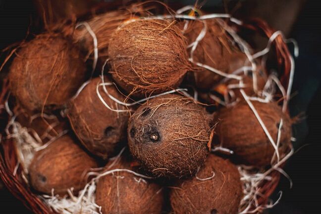 Nucă de cocos și ulei de cocos pentru dieta ketogenă